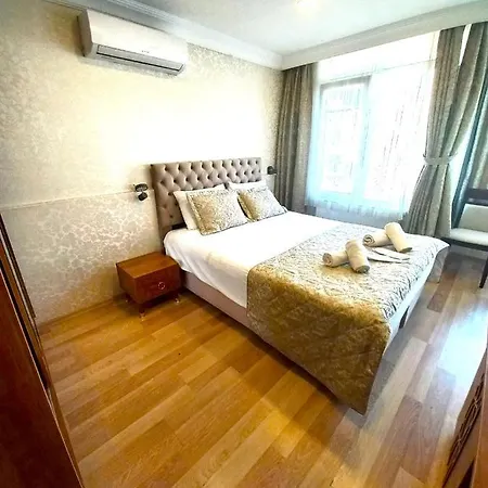 Angels Garden - Grand Bazaar 酒店 3*